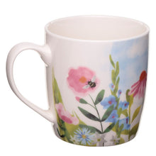 Load image into Gallery viewer, This elegant cup with spring design is made of good porcelain. Adored by mug collectors, this softly coloured item can be used both to hold drinks and as a decorative object carrying pens, for example. Pair it with the portable lunch boxes!      Material: Porcelain (new bone china - good porcelain quality)     Dimensions: Height 9cm Width 12cm Depth 8.5cm Weight 0.373      Food Safe: Yes     Microwave Safe: Yes     Dishwasher Safe: Yes     Volume: 300ml