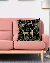 Load image into Gallery viewer, 'Christmas Pattern Cushion Cover' Convenient elegant gift idea and decorative object for the home. beautiful cushion cover for armchairs, sofas, chairs and floor. Decorate your home beautifully with this item, for Christmas and New Year's Eve!      Material: Polyester     Composition: 100% Polyester     Color: Multicolor     Pattern Type: Christmas     Type: Pillowcase     Size: Length 45cm/17.7inch Width 45cm/17.7inch     Attachable glitter included