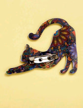 Load image into Gallery viewer, Colored brooch cat. Suitable for any type of dress, fashionable and highly requested by cat lovers. Match it with your clothes, it cannot be missing in the collection of your accessories. Adorable gift idea. Color: Multicolor Style: Glam & Casual Type: Brooches Material: Acrylic Size: Height 5.1 cm/2 inch X Width 6.6 cm/2.6 inch Gift bag included