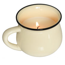 Load image into Gallery viewer, '2 pcs / Set of 2  gorgeous lime and bay-leaf scented candles, presented in an ivory ceramic mug. This stylish candle will fit right in to your kitchen or living room - plus it smells great too. When the candles are all burned out, carefully remove any residue and wash the cups thoroughly, ready to drink your favourite drink!''      Approx. burn time: 30 hours     Also available in blue and mint green.     Material: Card, Ceramic, Palm Wax