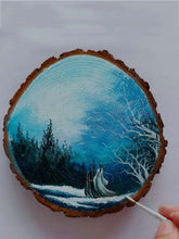 Load image into Gallery viewer, &#39;Set of 2 Wooden Annual Rings&#39; - This concentric items, part of a story tree, can be used as a decorative accessory, coasters or for artistic purposes. Add a touch of ecological style to your home!&#39;      Size: Diameter 10 cm / 3.9 inch Thickness 0.5 cm / 0.2 inch     Colour: Khaki Composition: 100% Wood

