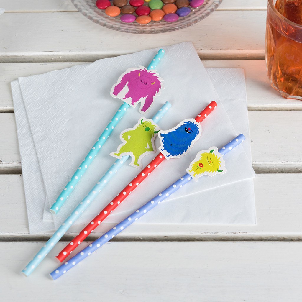 20 pieces - Funny paper party straws that are great for kids parties, this pack of 20 features original Monsters of the World characters is perfect for a scary and cool birthday party! Paper and plastic composition. Size: 19.5cm length